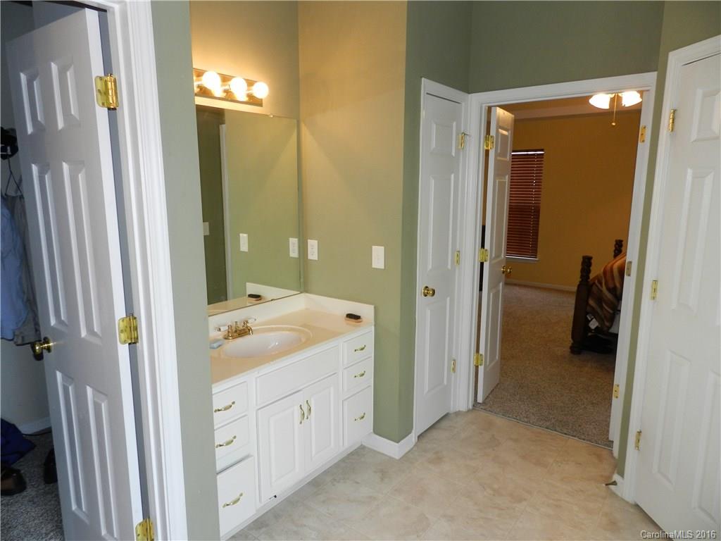 Hallmark Glen - Residential