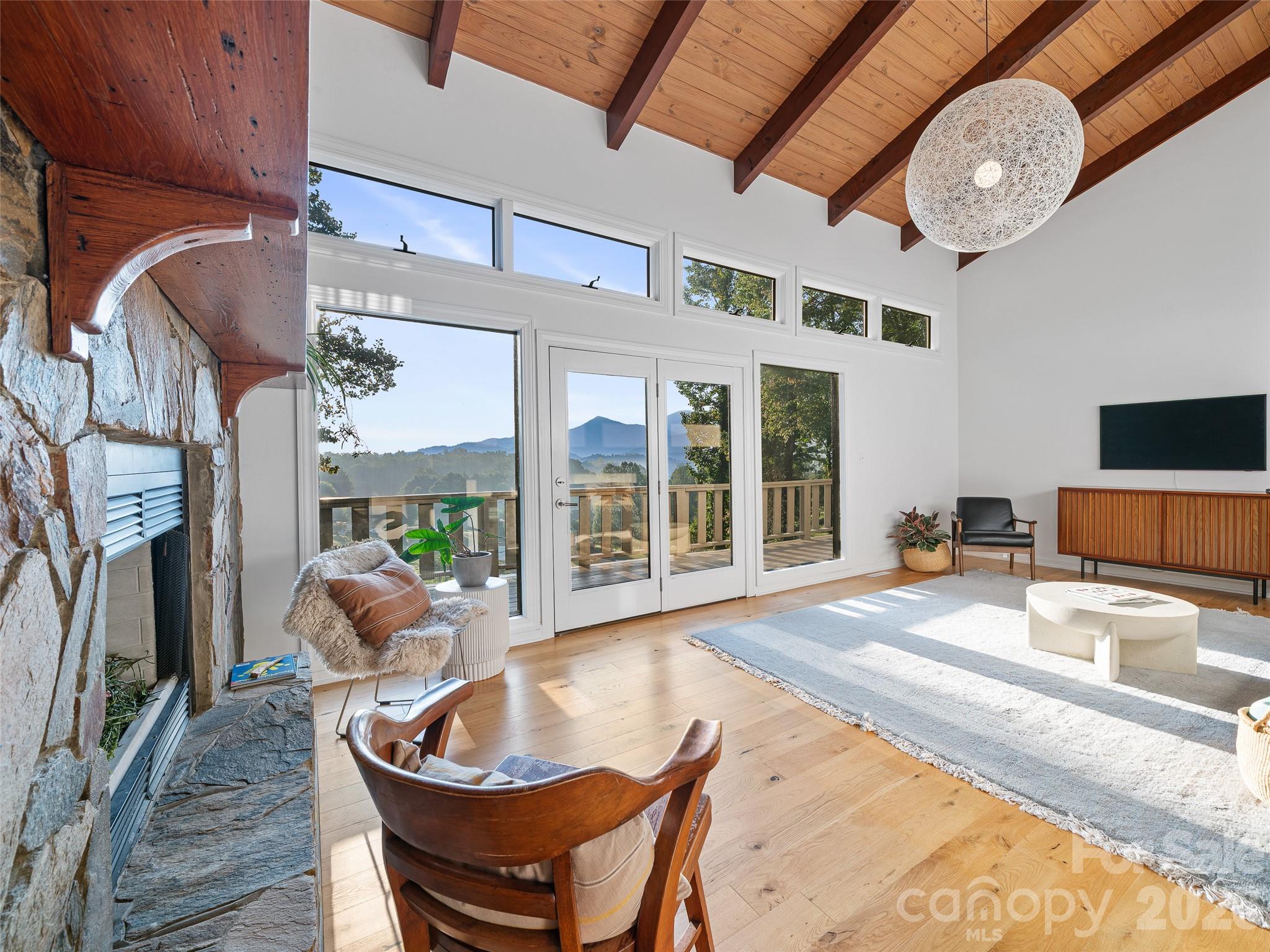 343 Mountain View Road