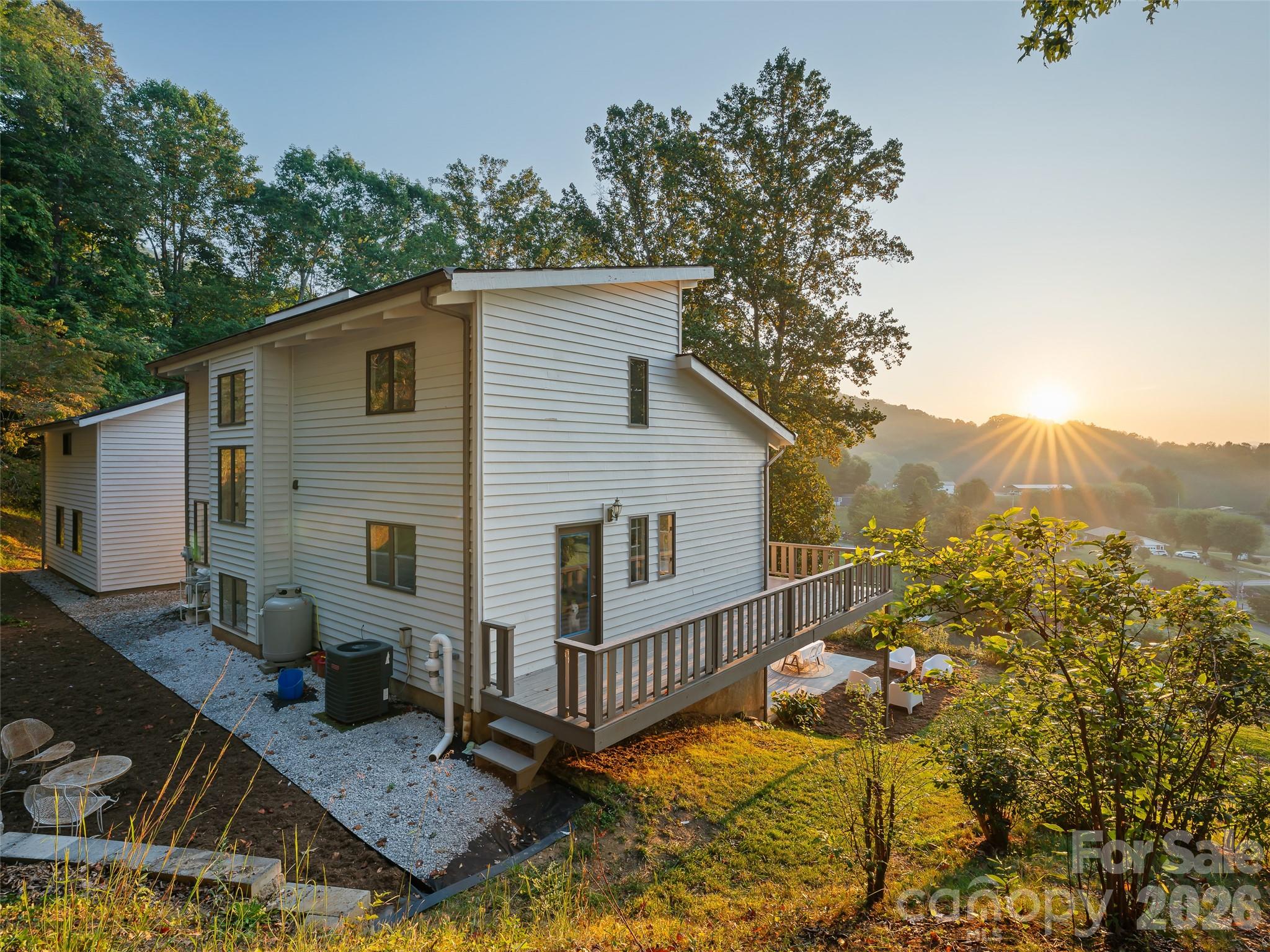 343 Mountain View Road