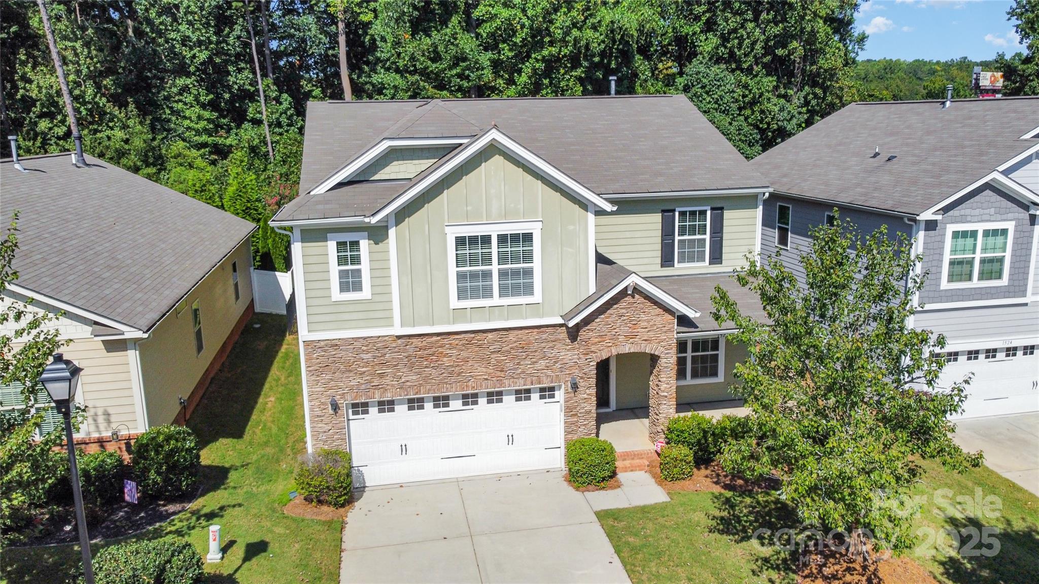 1528 Spring Blossom Trail