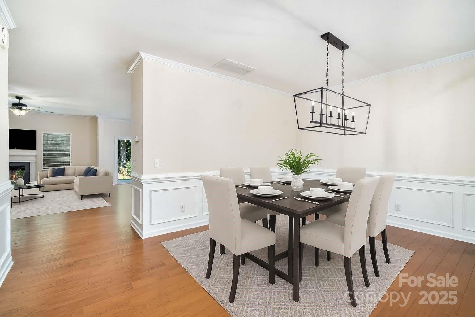 1528 Spring Blossom Trail