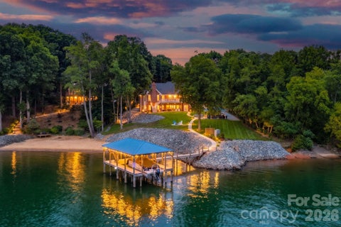 Photo of 131 Point Of View Drive, Mooresville, NC 28117 (MLS # 4398658)