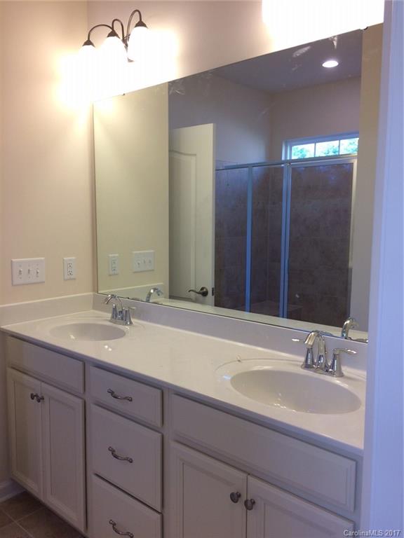 Tree Tops - Residential