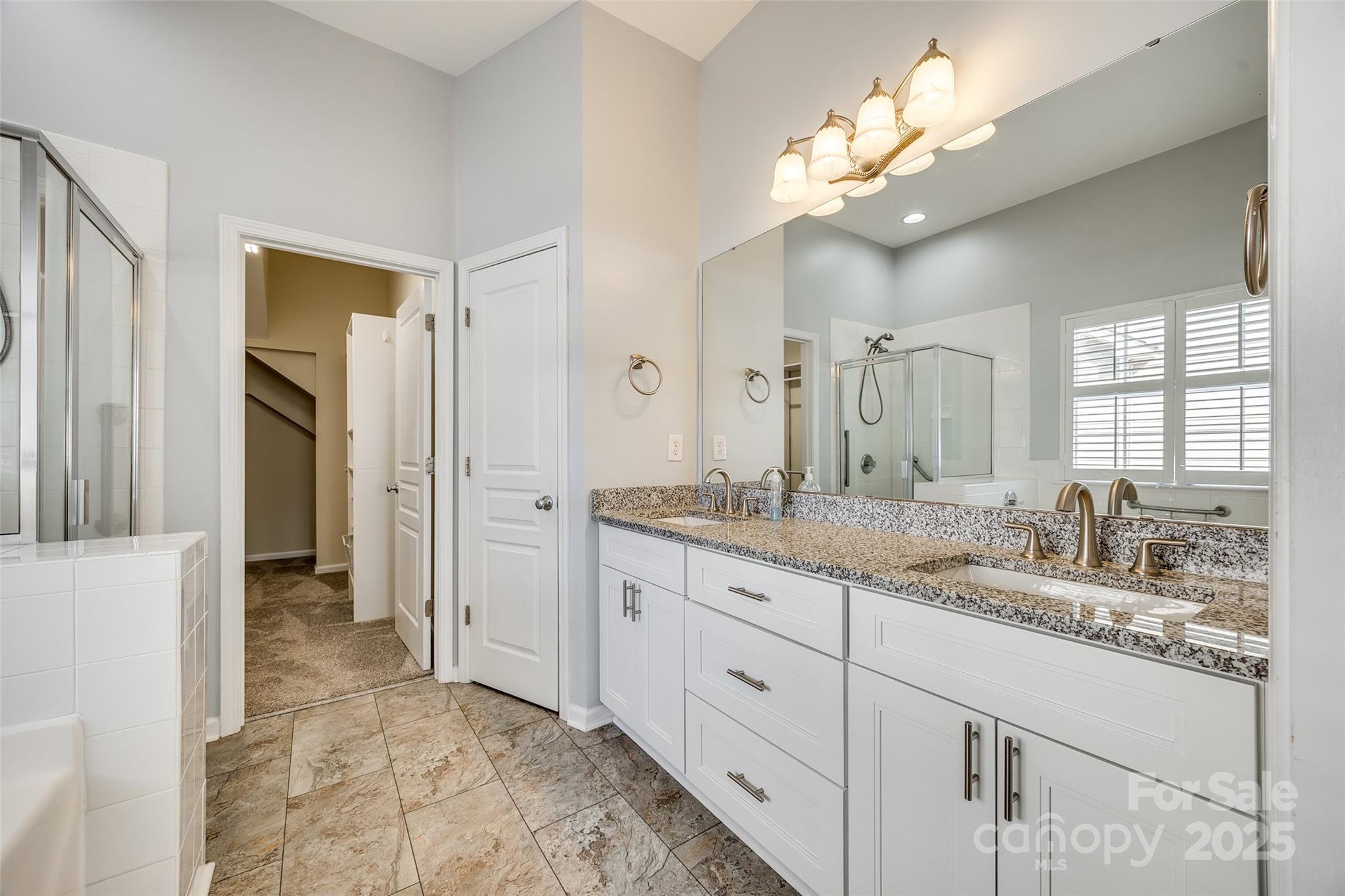 Ridge Pointe - Residential