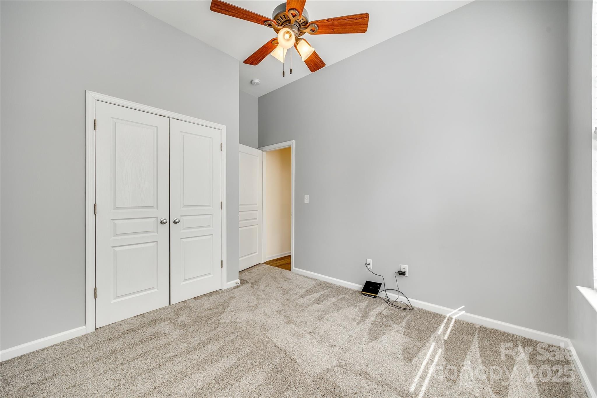 Ridge Pointe - Residential