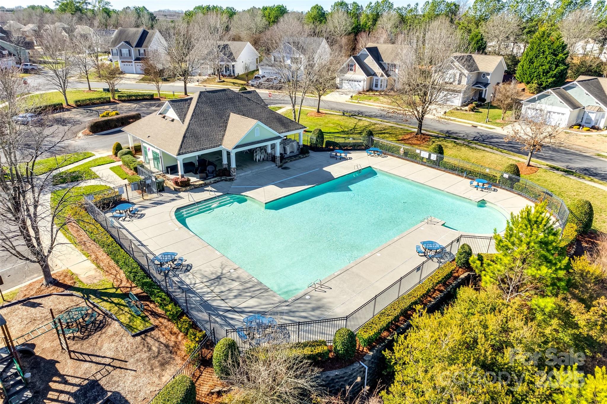 Ridge Pointe - Residential