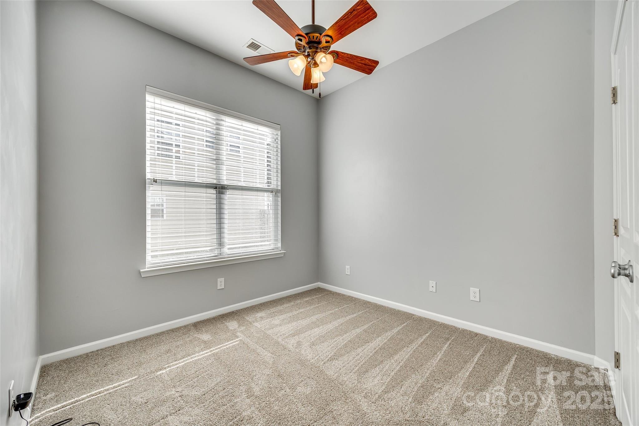 Ridge Pointe - Residential