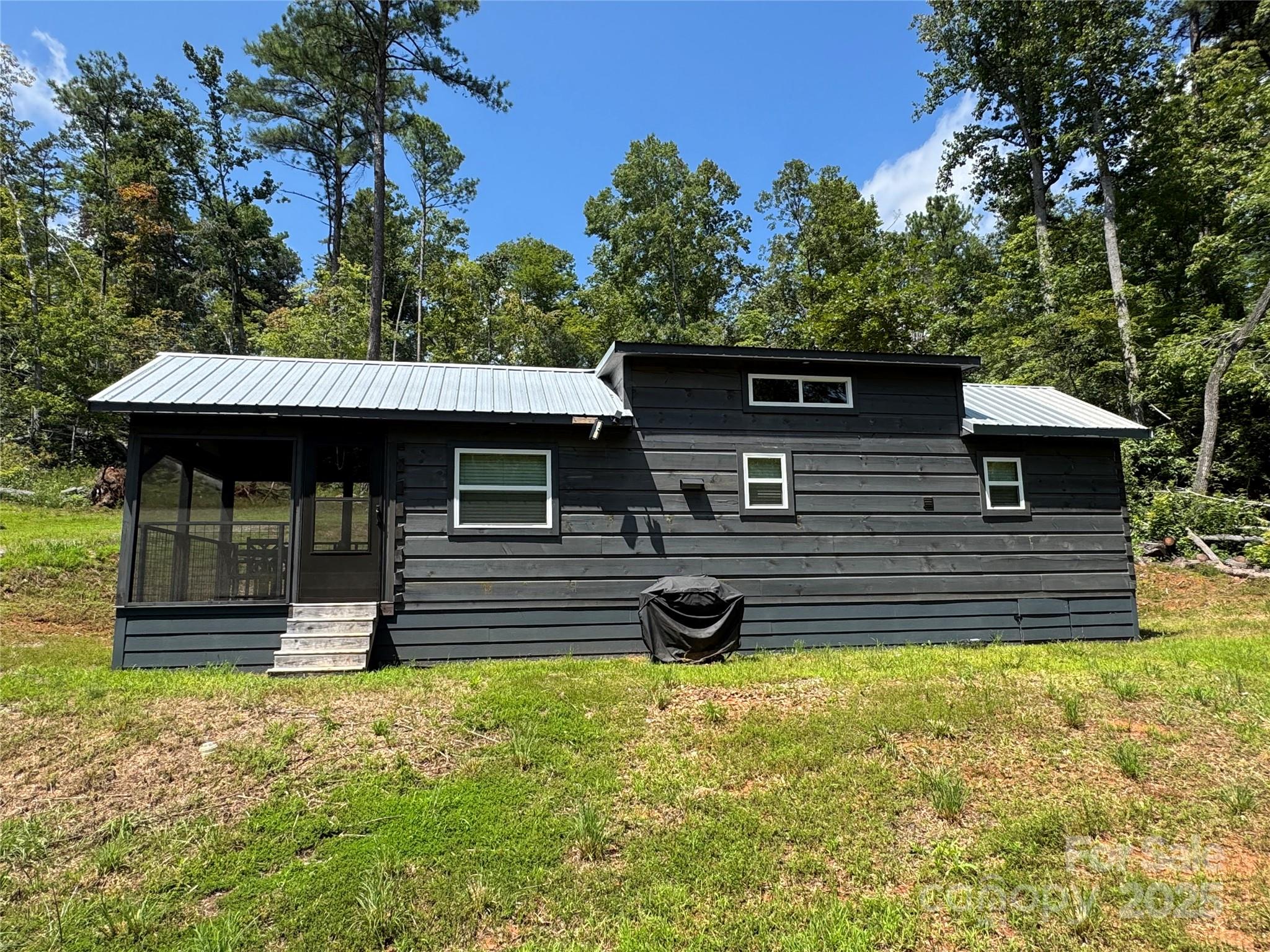 231 Wandering Bear Way