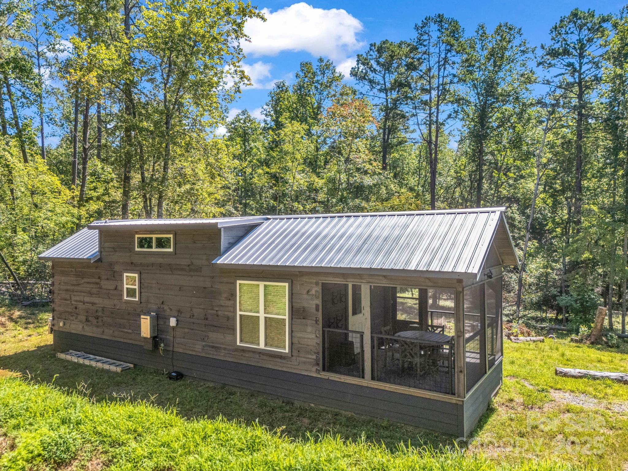 231 Wandering Bear Way