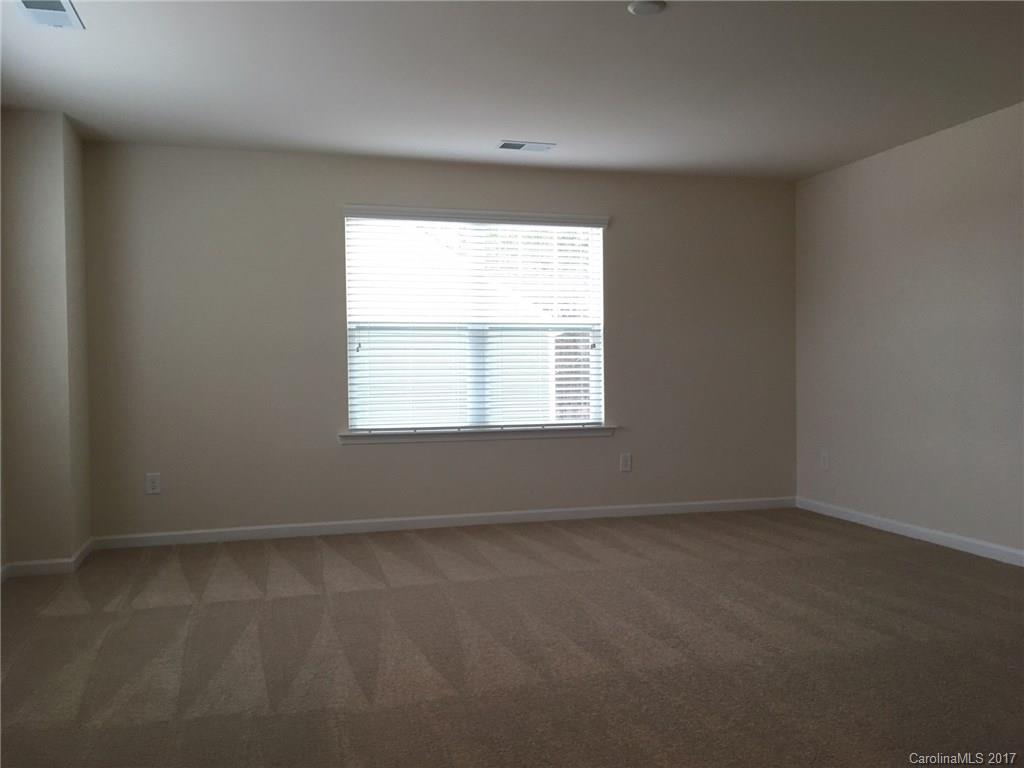 Southern Trace - Residential