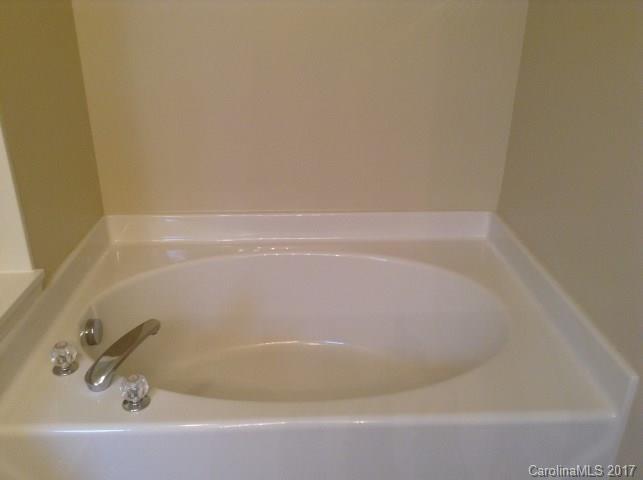 Southampton Commons - Residential Lease