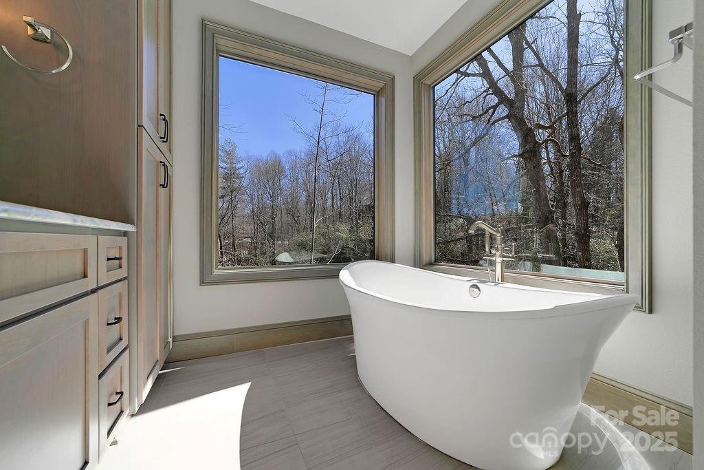 Connestee Falls - Residential