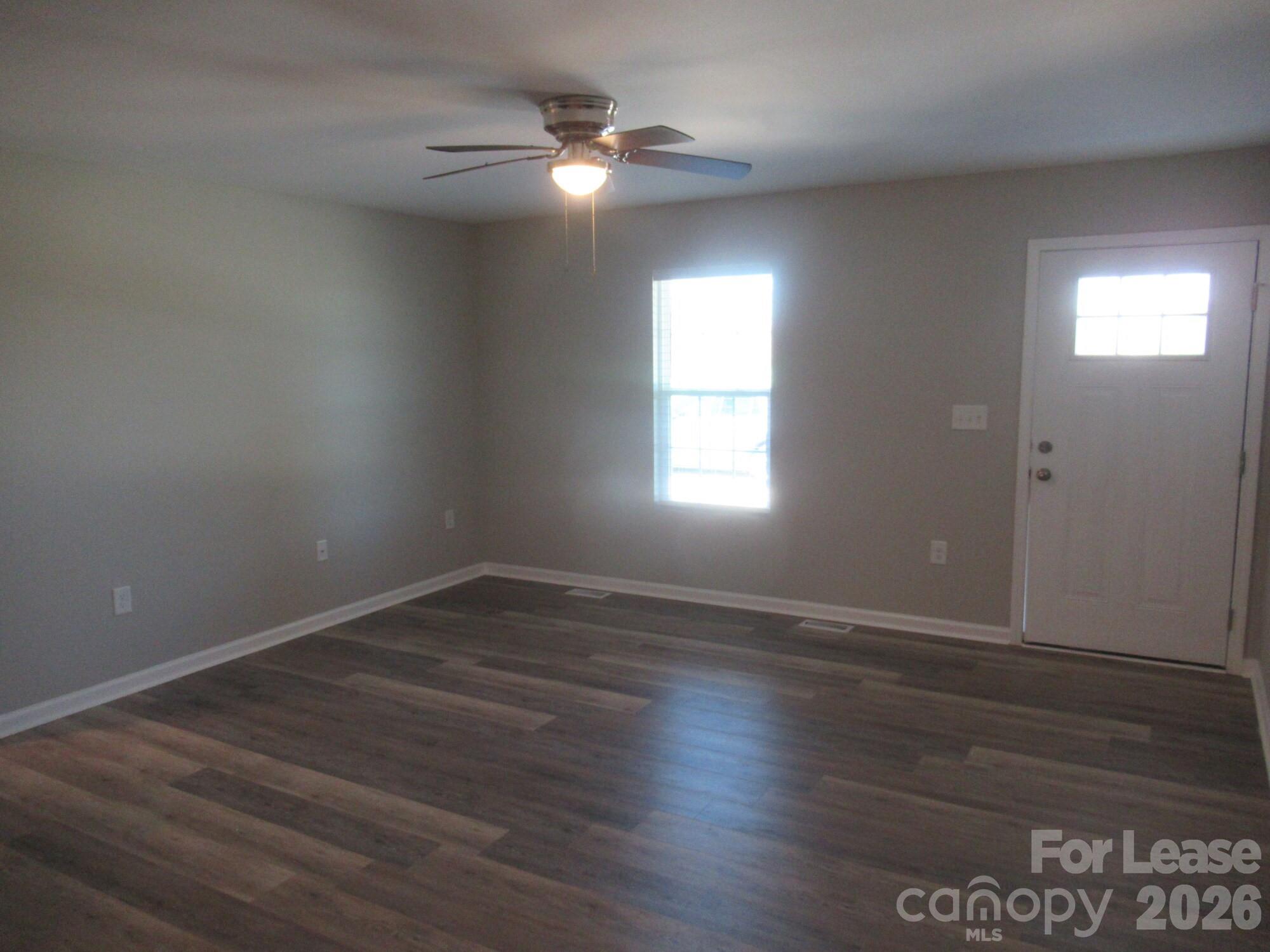 405 Northbrook III School Road