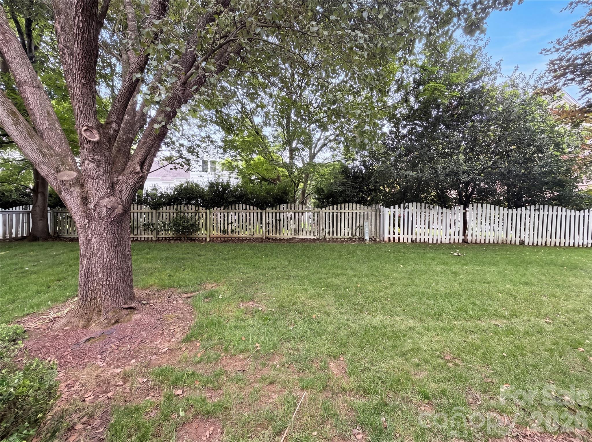 Beverly Crest - Residential
