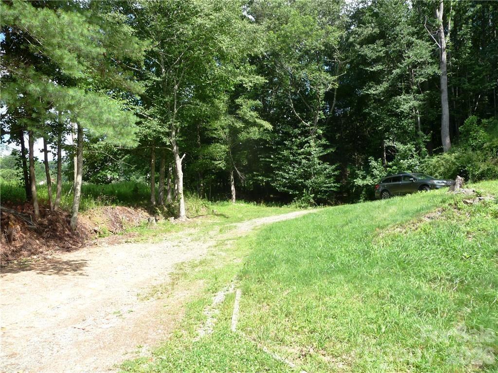 870 Bairds Creek Road