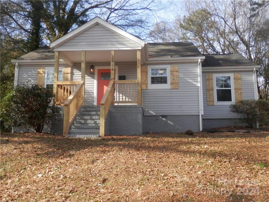 VACANT - Renovated Ranch in Revolution Park - 10minutes from Downtown & South End. Enjoy Restaurants,  Panther Stadium, Entertainment, Specialty Shops, Publix, Home Store Shopping, Golf Course + Close To I-77, South Charlotte & Fort Mill. 

This 3 b/r-1bath w/ Laminate Hardwoods has an updated Kitchen -Shaker Cabinets, Quartz Counter Top, Stainless Steel Appliances (Microwave, Range, Refrigerator)  SS Sink, Goose Neck Faucet + Combo Washer/Dryer included in Rent.  Updated Bath w/ New Vanity, New Flooring & Lighting. Third Bedroom w/ Lighted Walk in Closet, Situated Privately on the opposite side of the house from other bedrooms, can be used as a Family Room or Home Office w/ Private Entrance.  Generous Size Bedrooms - lots of Natural Light +2 additional Closets in Hallway & Living Room for extra storage. Covered Front Porch & Patio provides Plenty of Room for Entertaining. 

Qualifications/Requirements attached in MLS. 
CREDIT SCORE MIN. 650 -NET INCOME 3X RENT- 2 Year Employment.