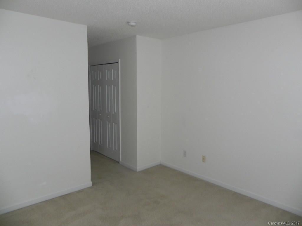Holly Ridge - Residential Lease