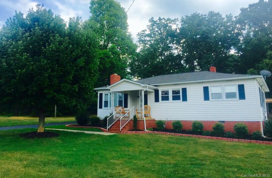 Adorable, well maintained ranch home in North Lincoln School District.  Hardwood floors in main living areas, ceramic tile in bath, laundry & kitchen.  Updated, solid surface countertops & stainless appliances in the kitchen.  Gas fireplace in the cozy living room.  2 car detached garage, storage above with exterior access (could be finished as small apartment).  Well house doubles as a storage building.  Pergola with concrete patio.  Crawl space has vapor barrier & lighting.  Driveway sealed.