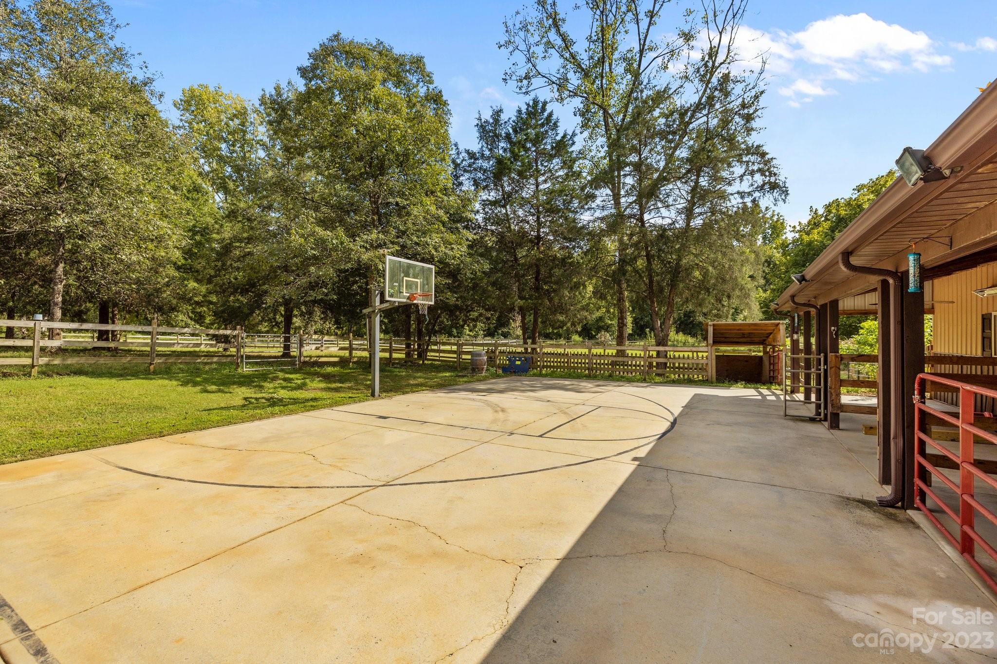 Oak Grove Farm - Residential