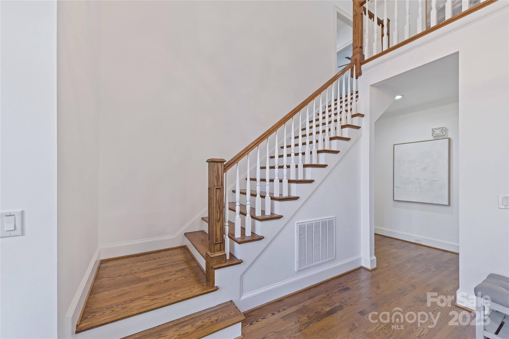 The Peninsula - Residential