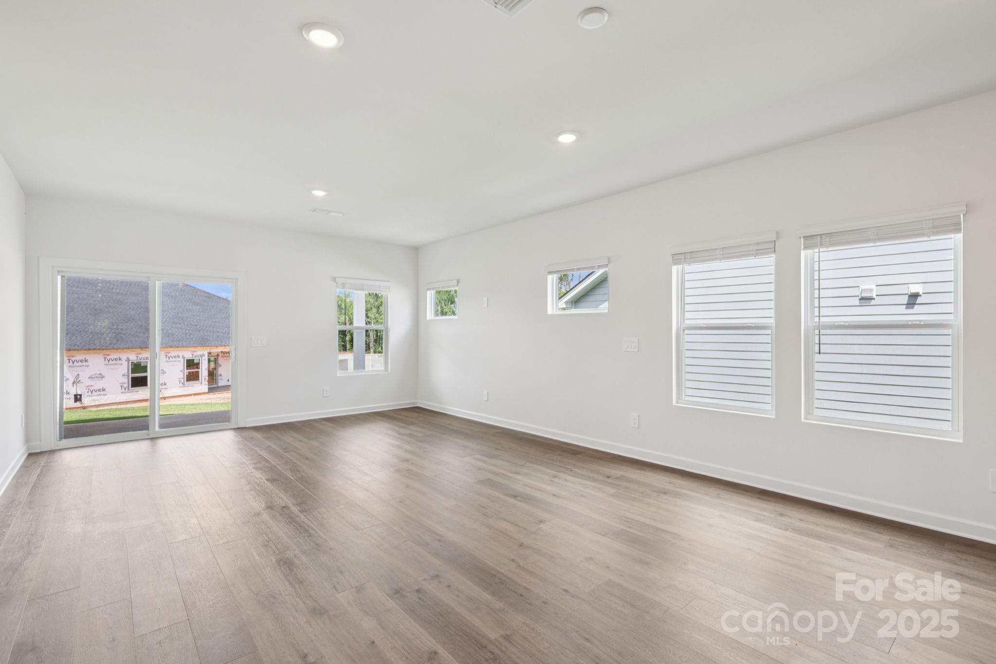 Brighton Springs - Residential