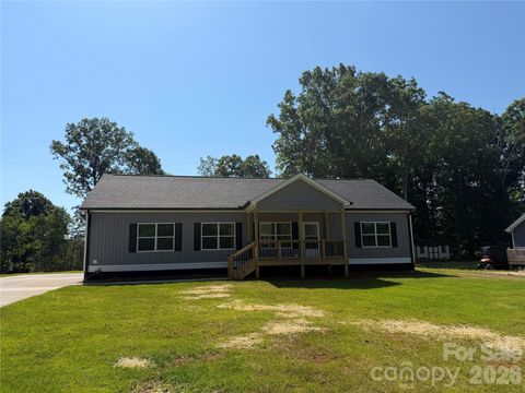 109 Sarah Avenue Newton NC 28658