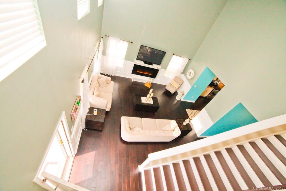 Newport Lakes - Residential