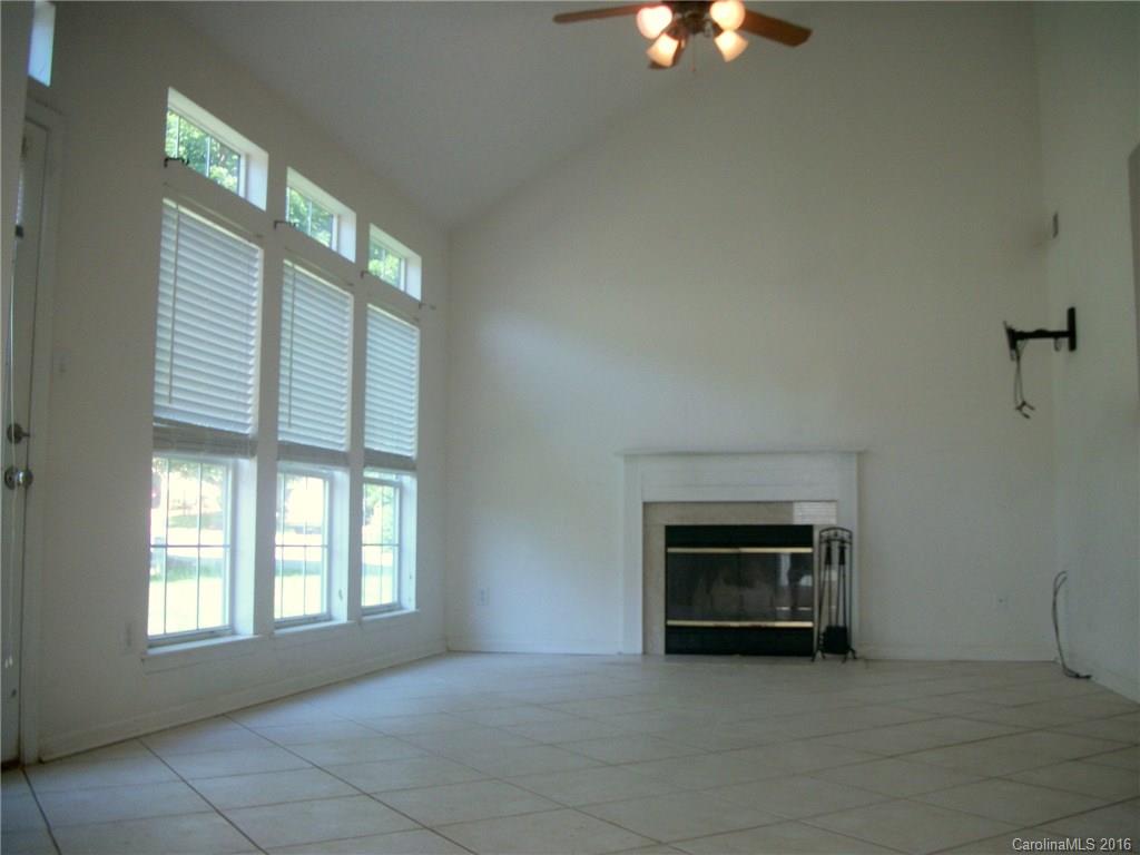 Hampton Ridge - Residential