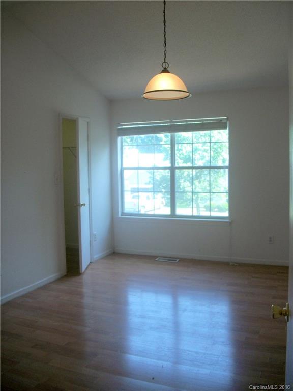 Hampton Ridge - Residential