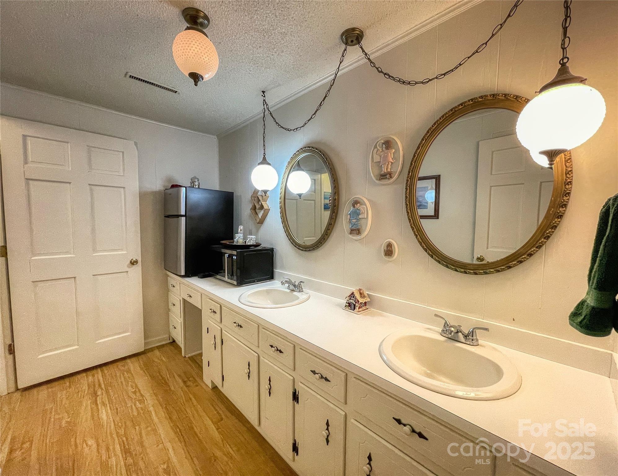 Nicoma Park - Residential