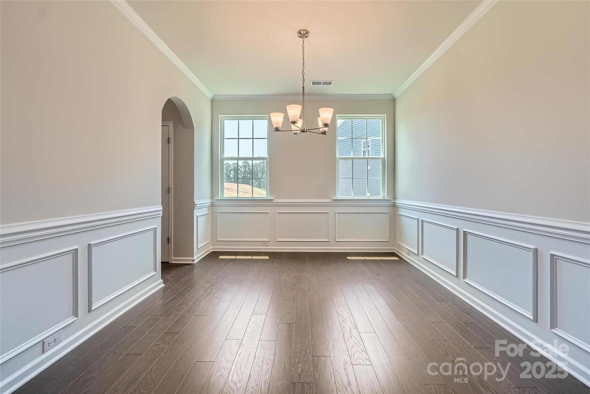 1039 Lookout Shoals Drive