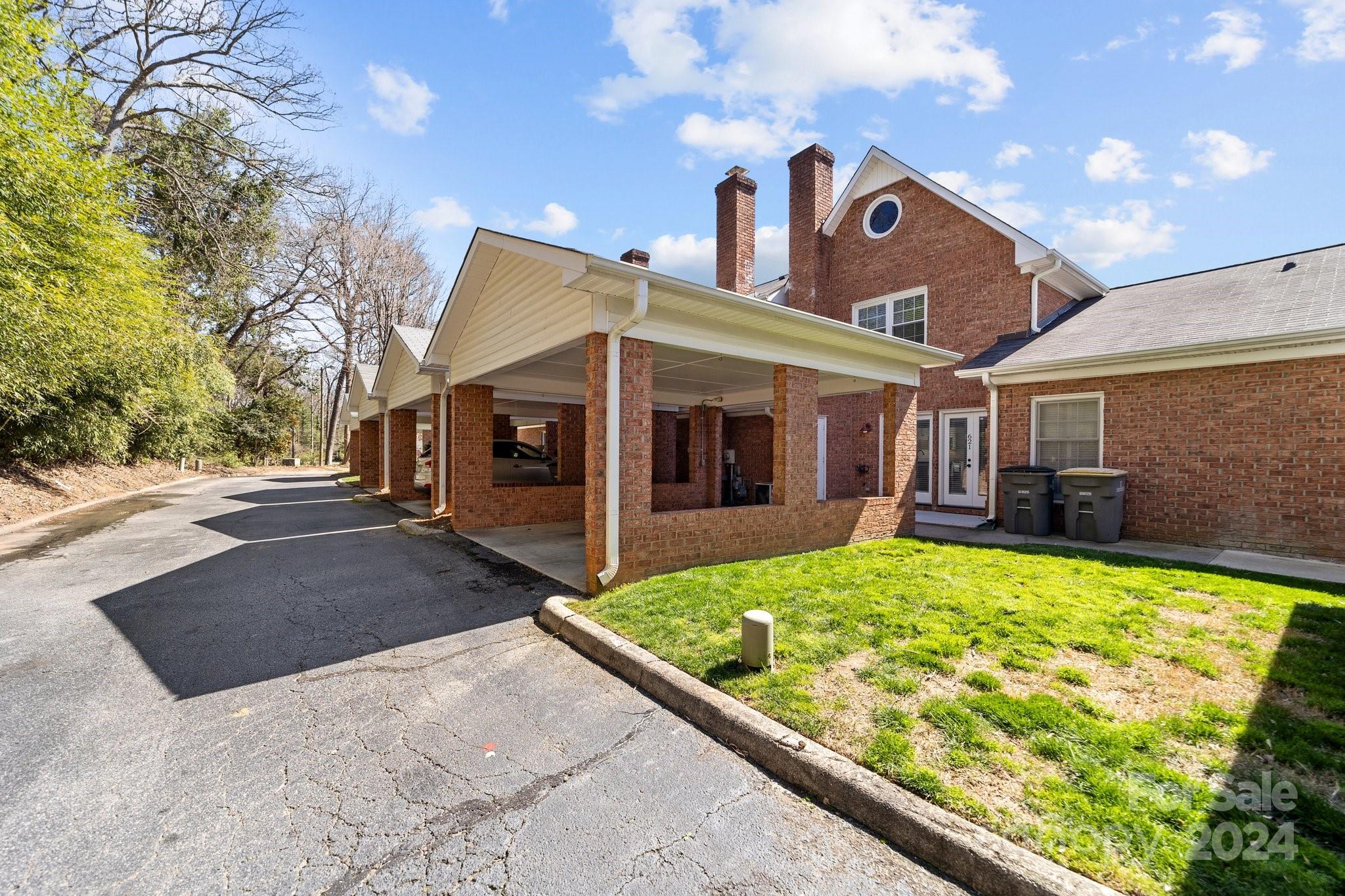 Willow Woods - Residential