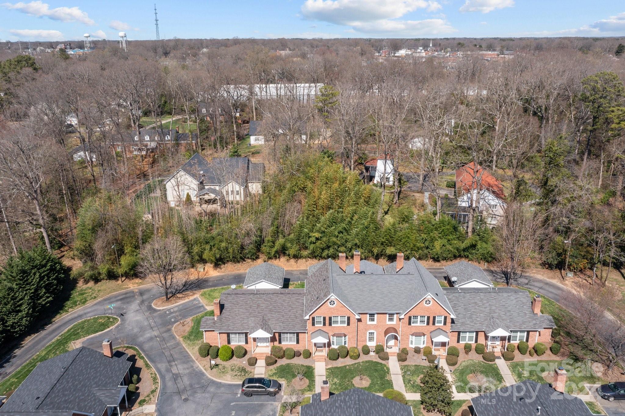 Willow Woods - Residential