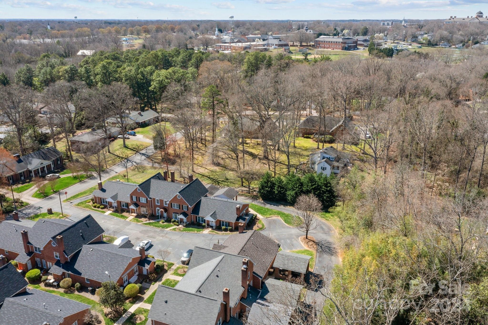 Willow Woods - Residential