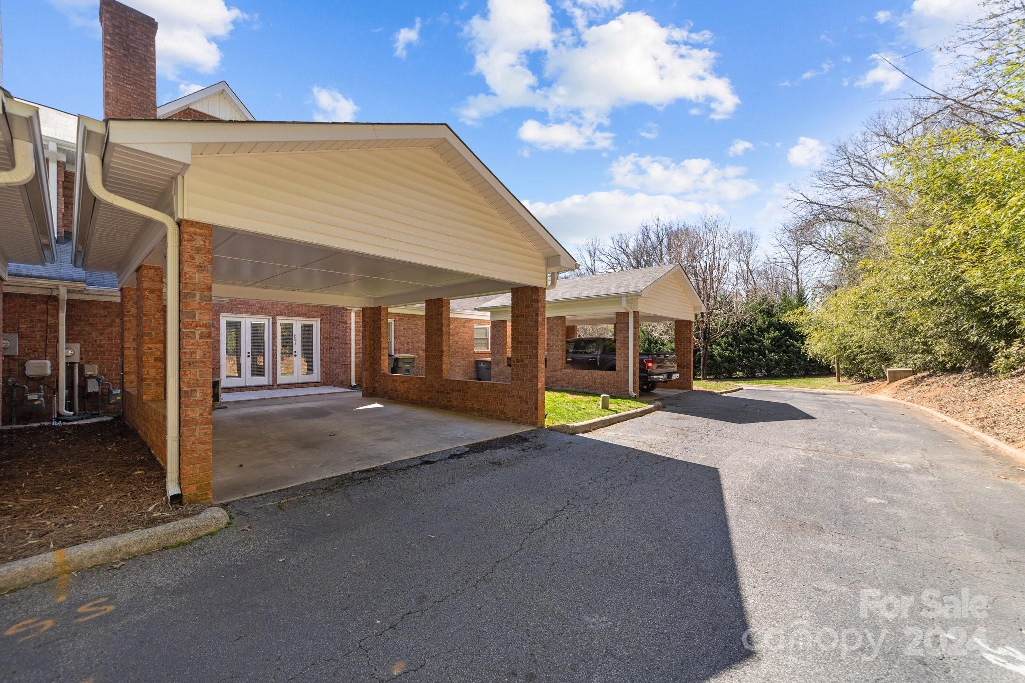 Willow Woods - Residential