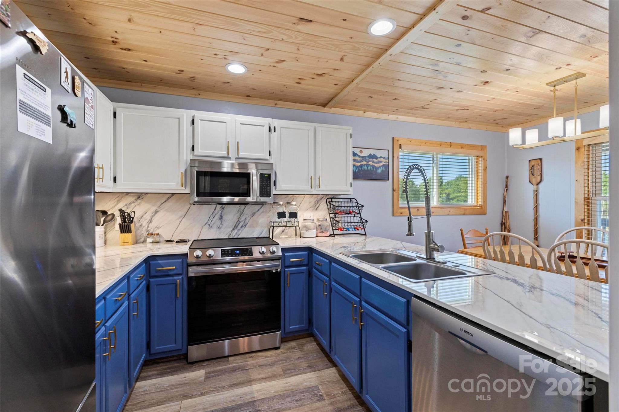 Pinnacle Inn - Residential