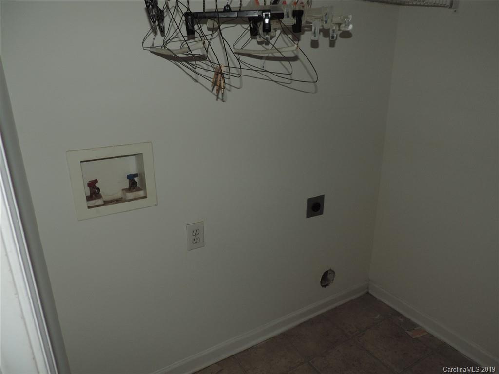 Hoover Circle - Residential Lease