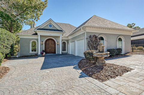 Photo of 6812 Linkside Court, Charlotte, NC 28277 (MLS # 4309796)