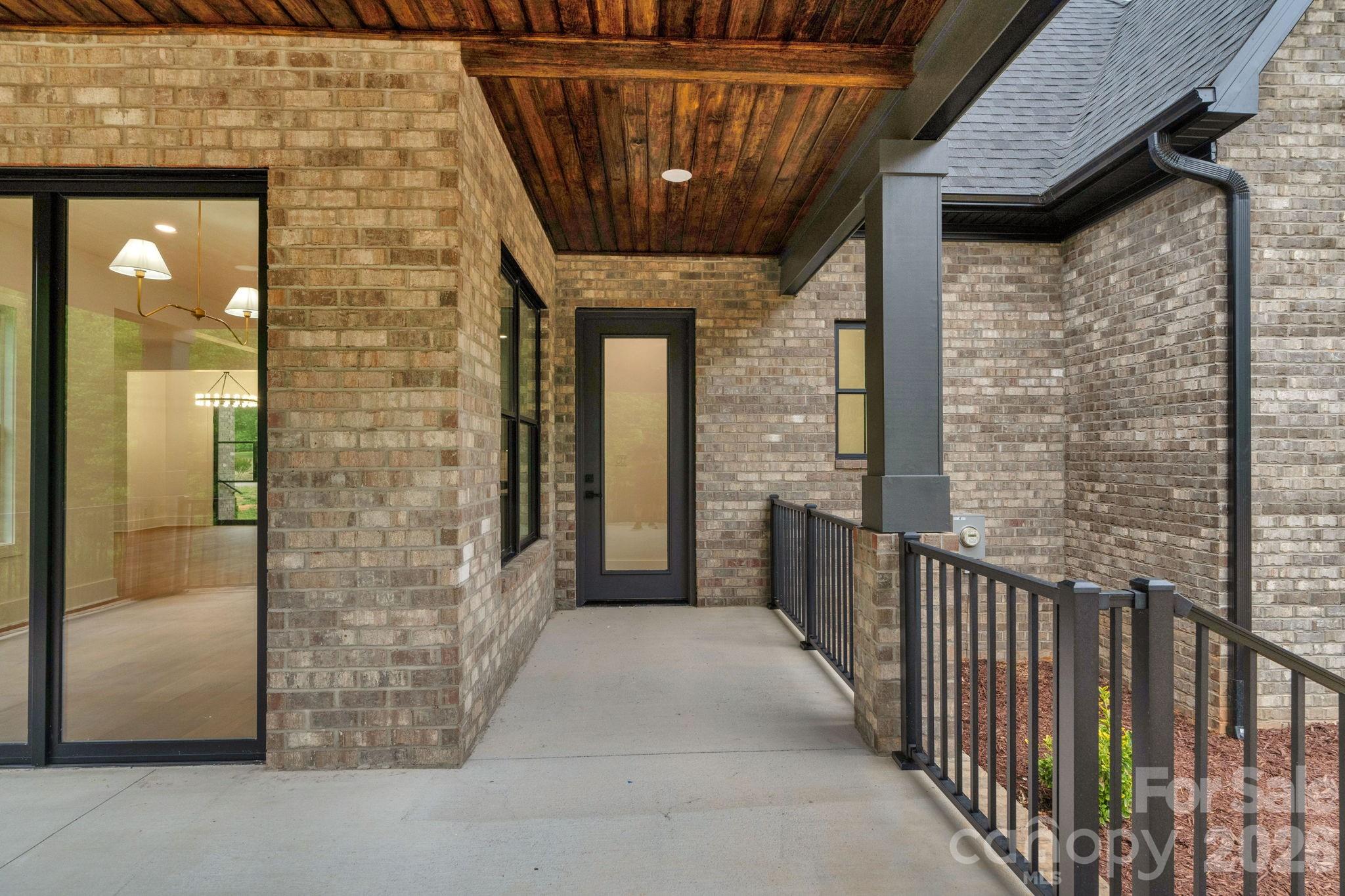 Queens Gate - Residential