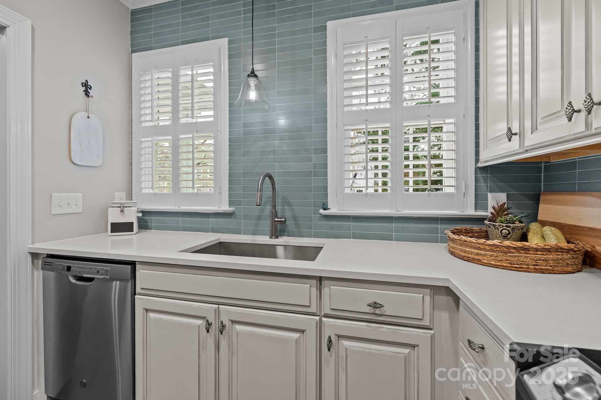 Beverly Crest - Residential