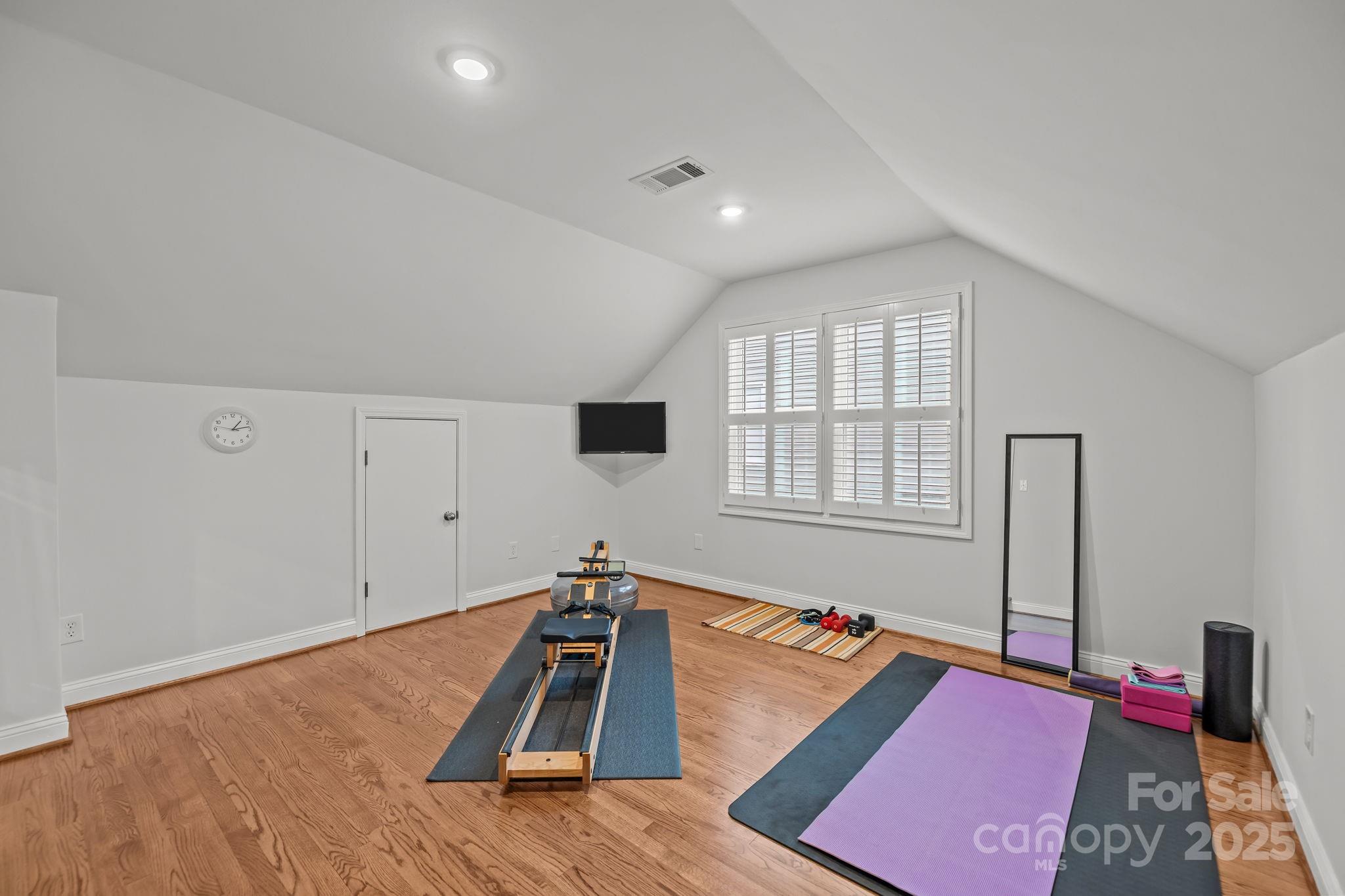 Beverly Crest - Residential