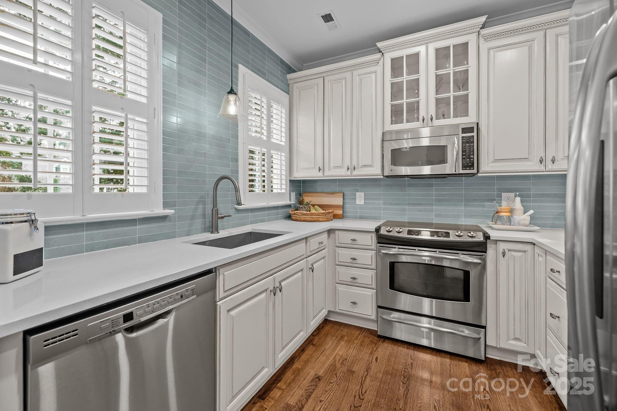 Beverly Crest - Residential