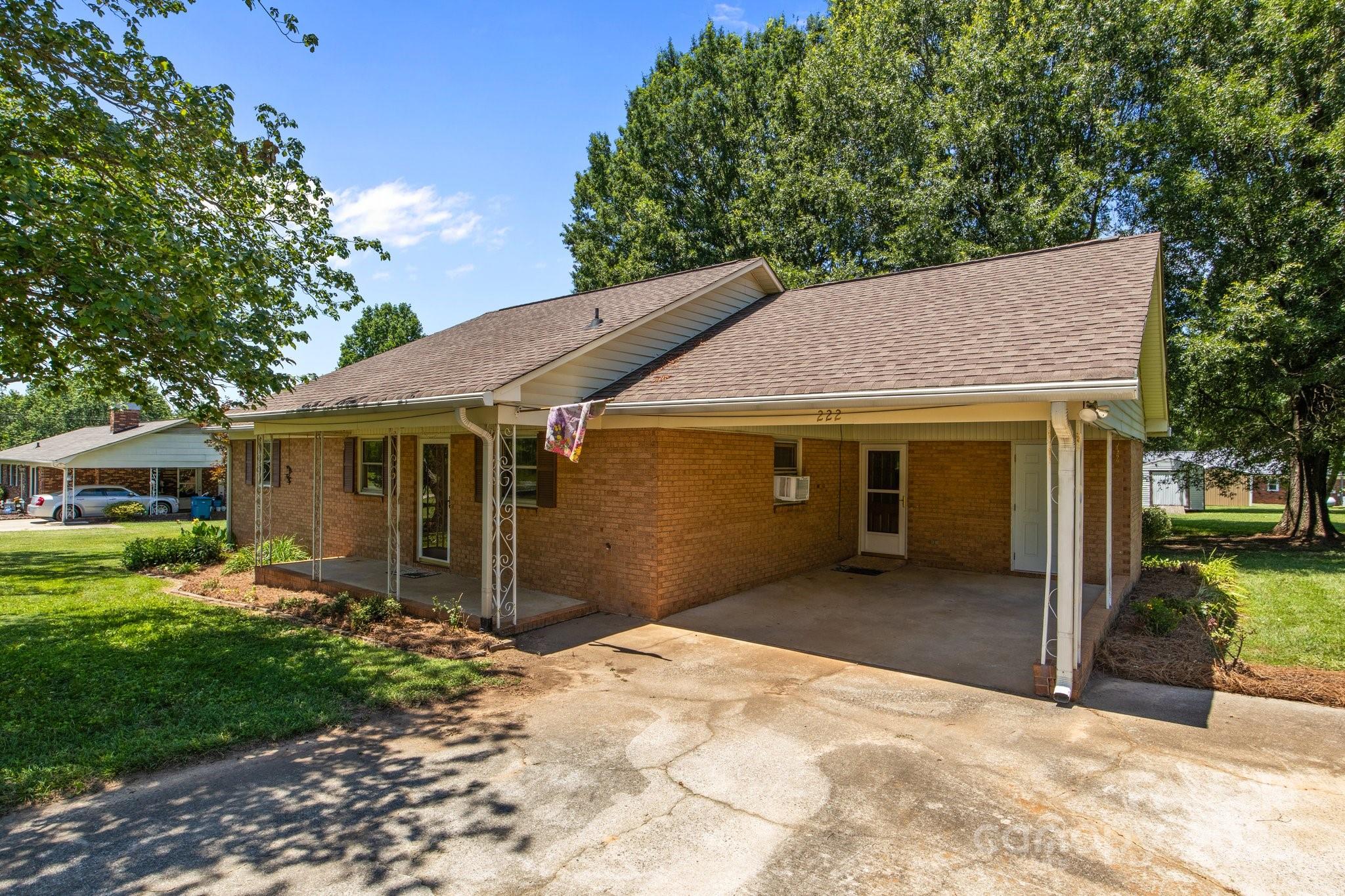 222 Mcmillian Heights Road
