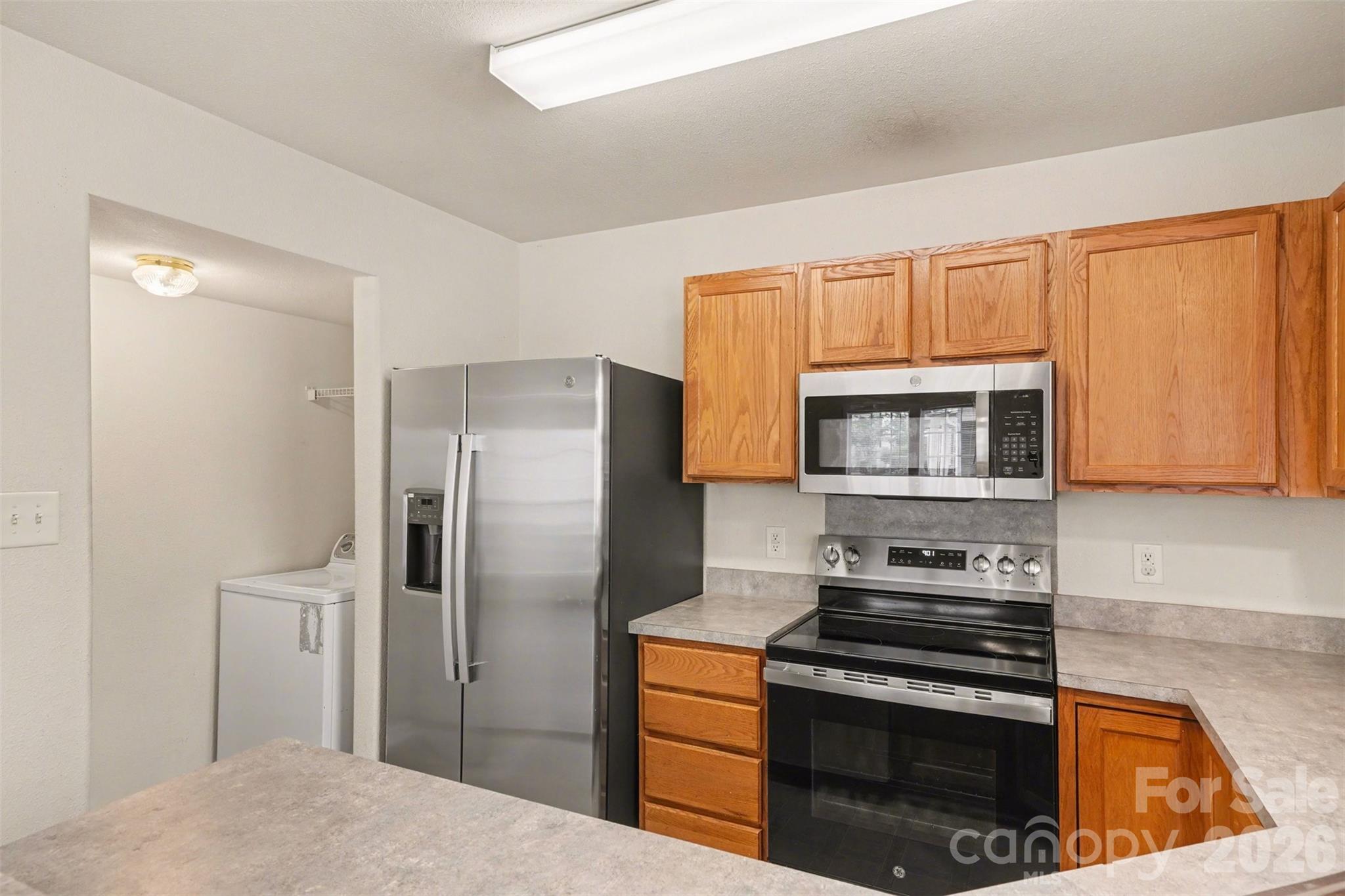 Citiside Plaza Walk Townhomes - Residential