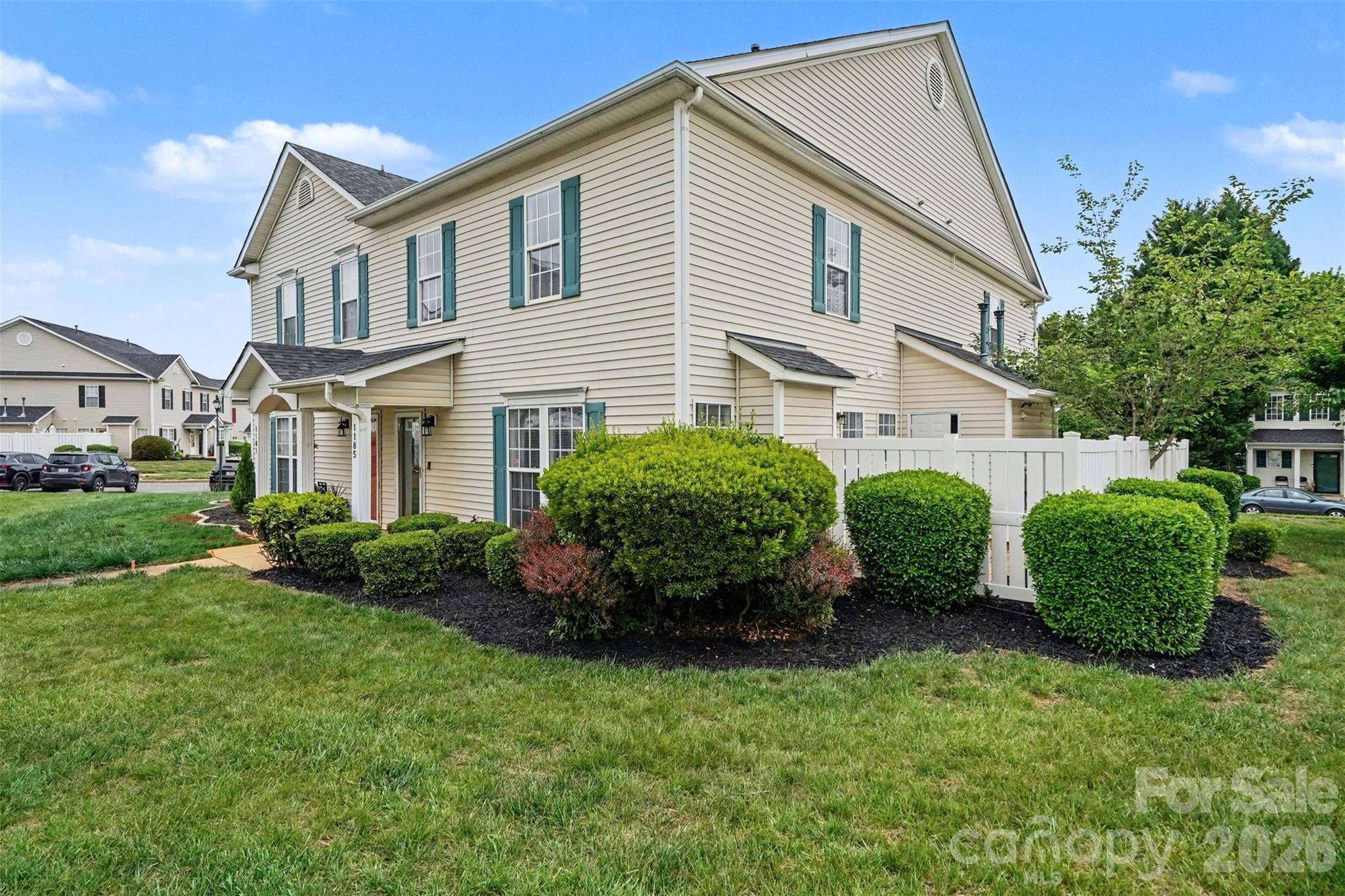 1185 Triece Lane