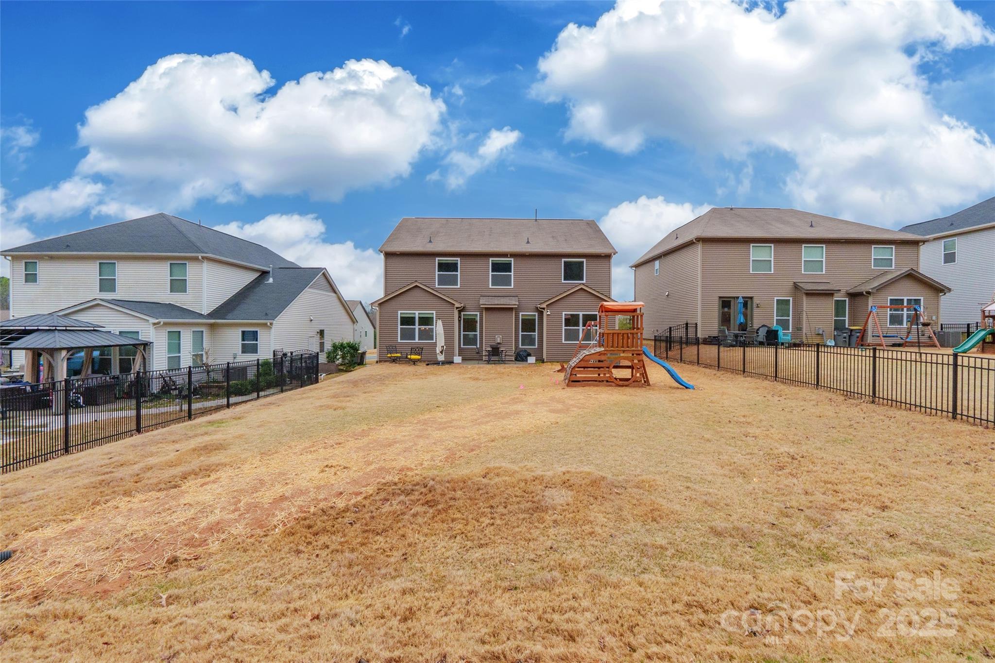 Castlebrooke - Residential