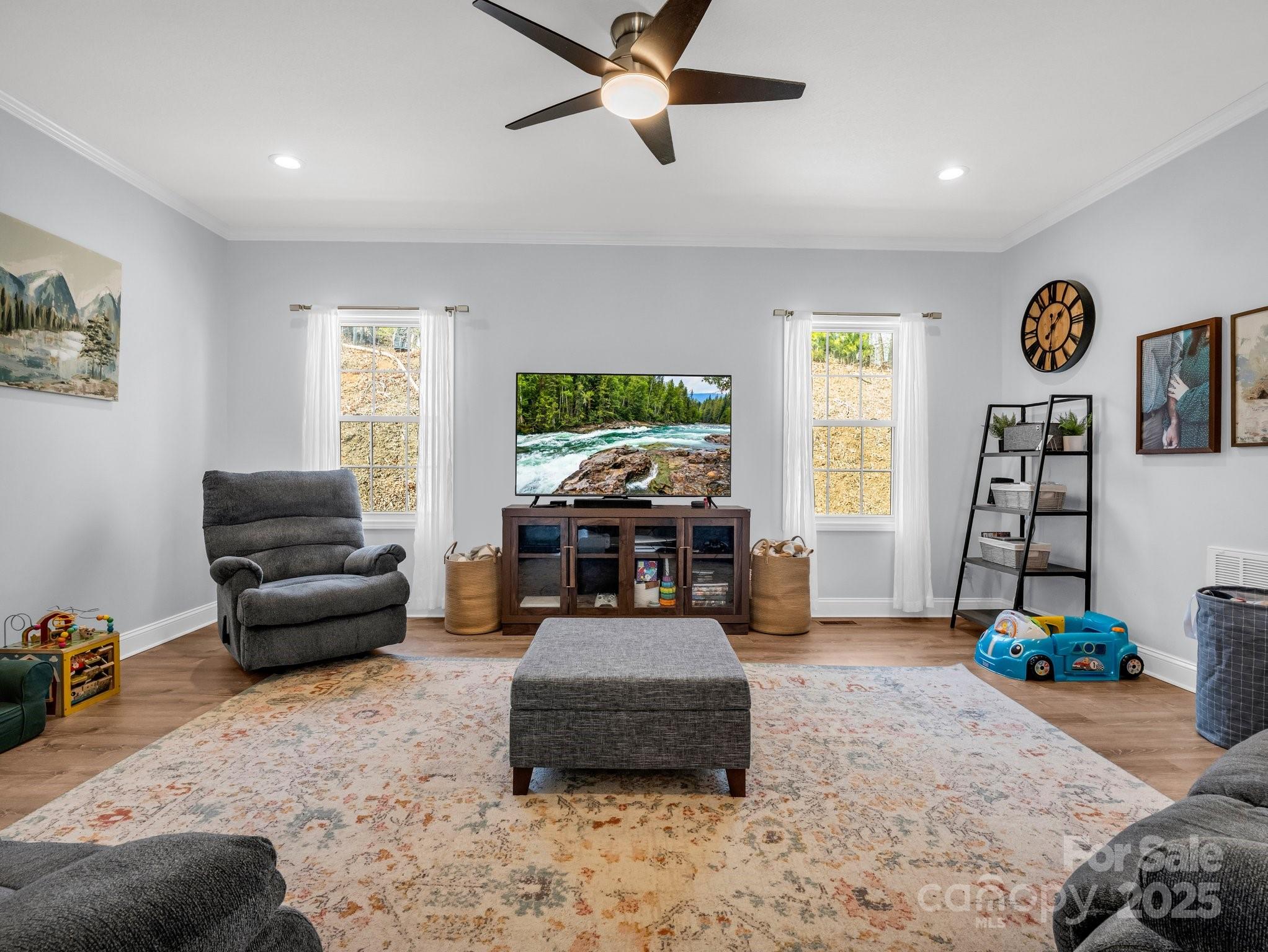 505 Coopers Gap Road