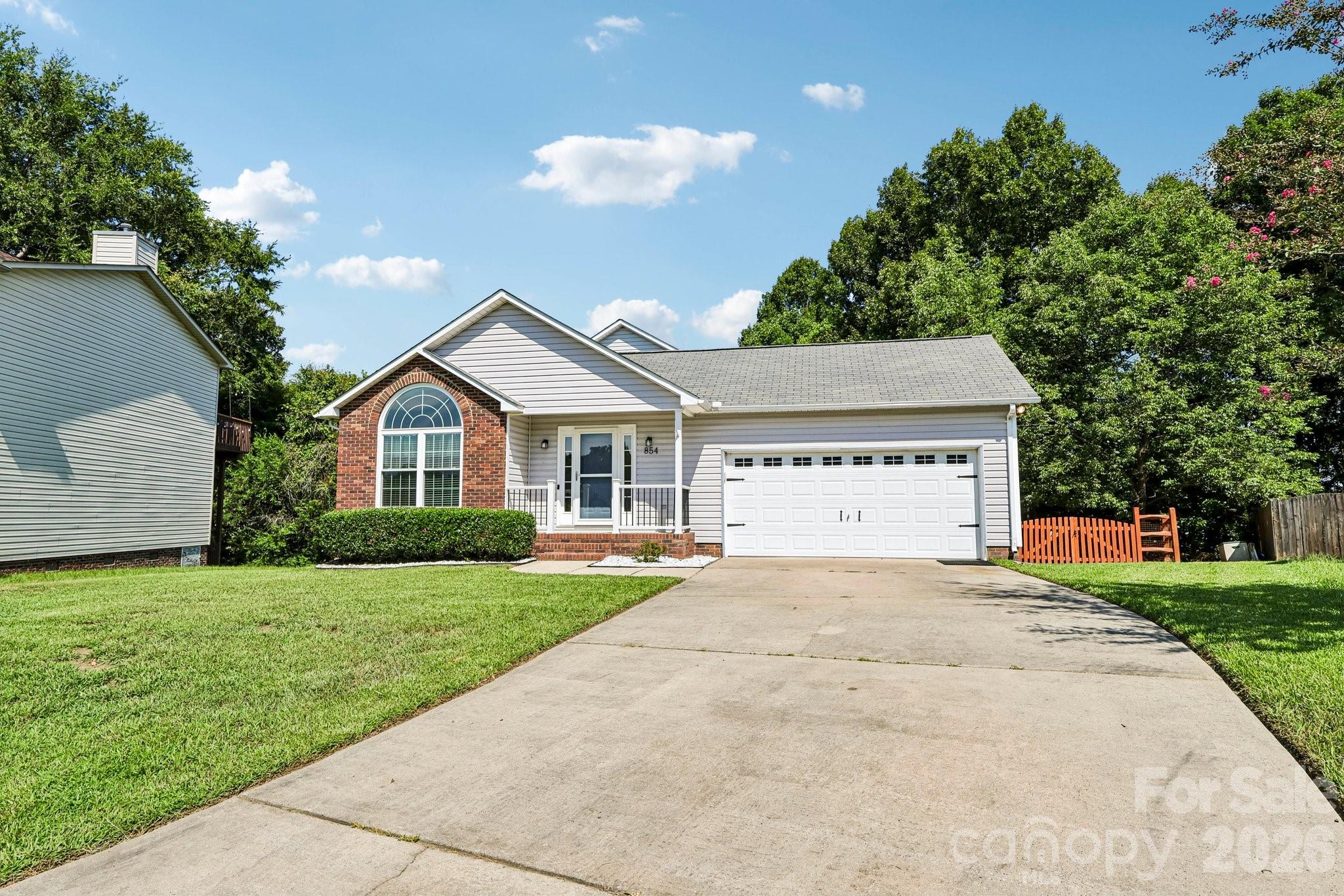 854 Highlander Court
