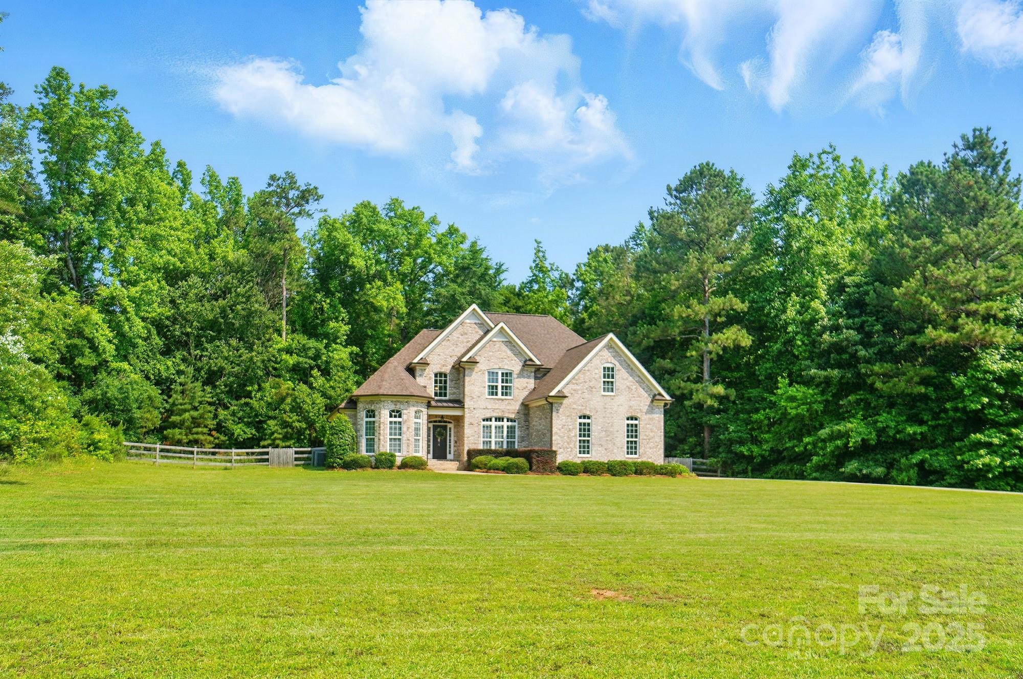7006 Nesbit Road