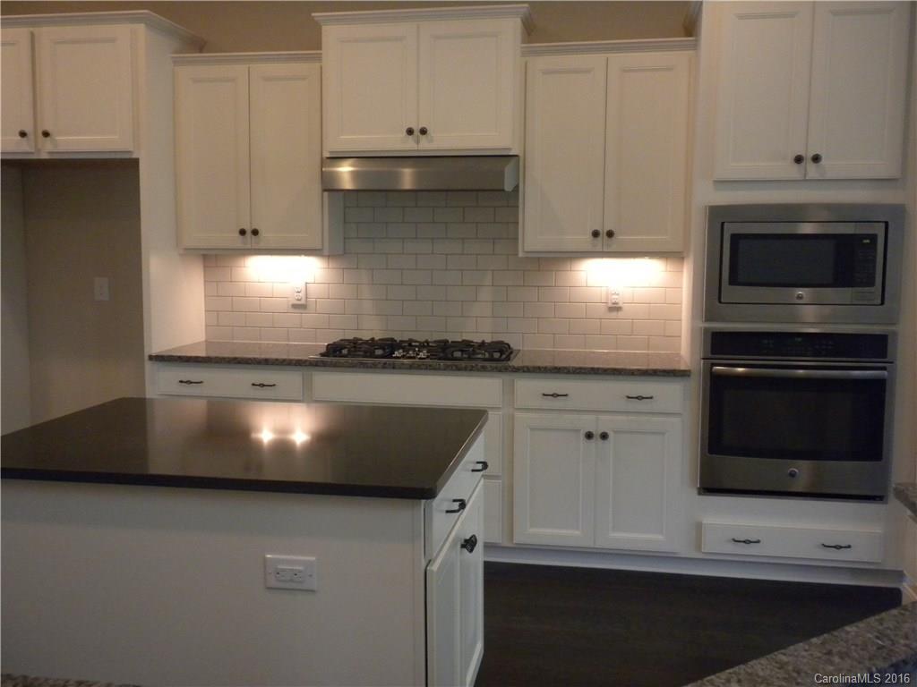 The Retreat At Sunset Ridge - Residential